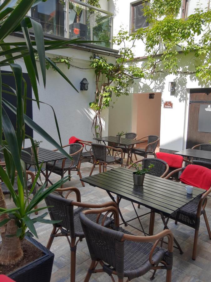 Hotel Weisses Ross Elsterwerda Exterior foto